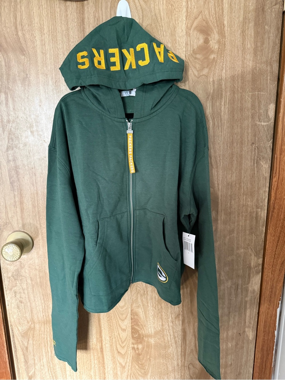 Green Packers Jacket Wear by Erin Andrews